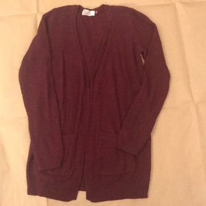 Maroon sweater
